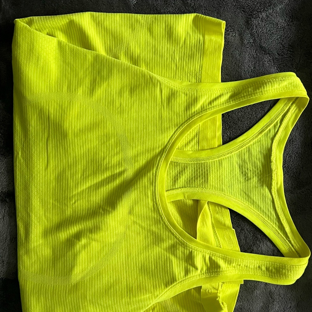 Lululemon swiftly tech tank